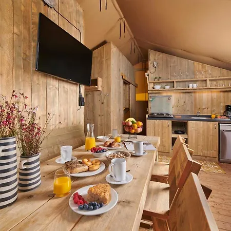 Luxury tent Park Glamping