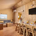 Park Glamping * Ουμάγκ